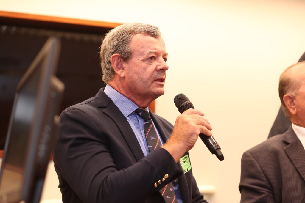 Instagram post from iatebsb. This post is in position 6.