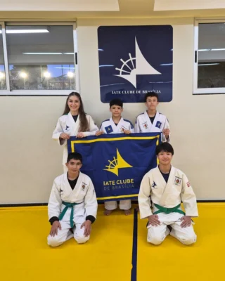 Instagram post from iatebsb. This post is in position 1.