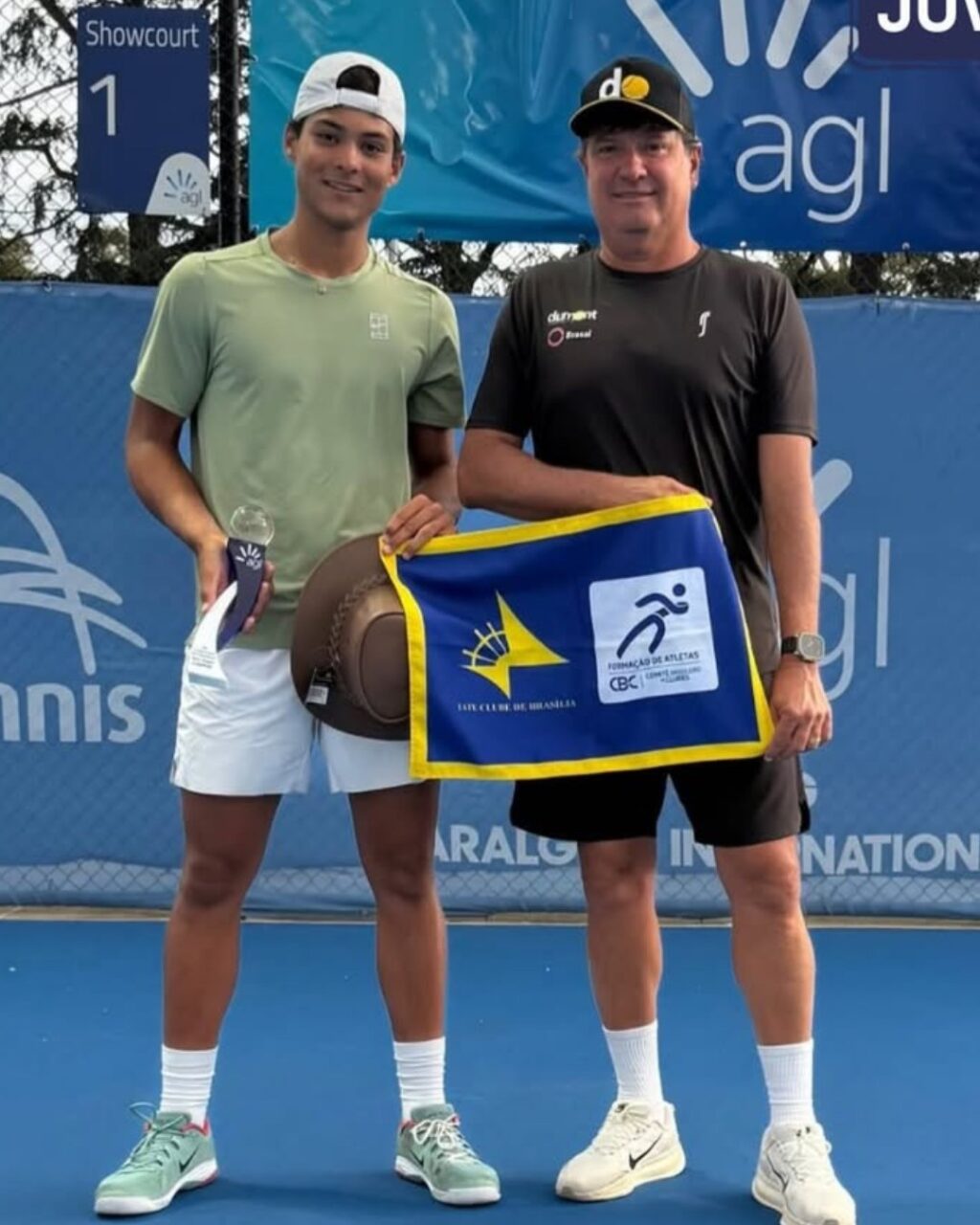 Instagram post from iatebsb. This post is in position 0.