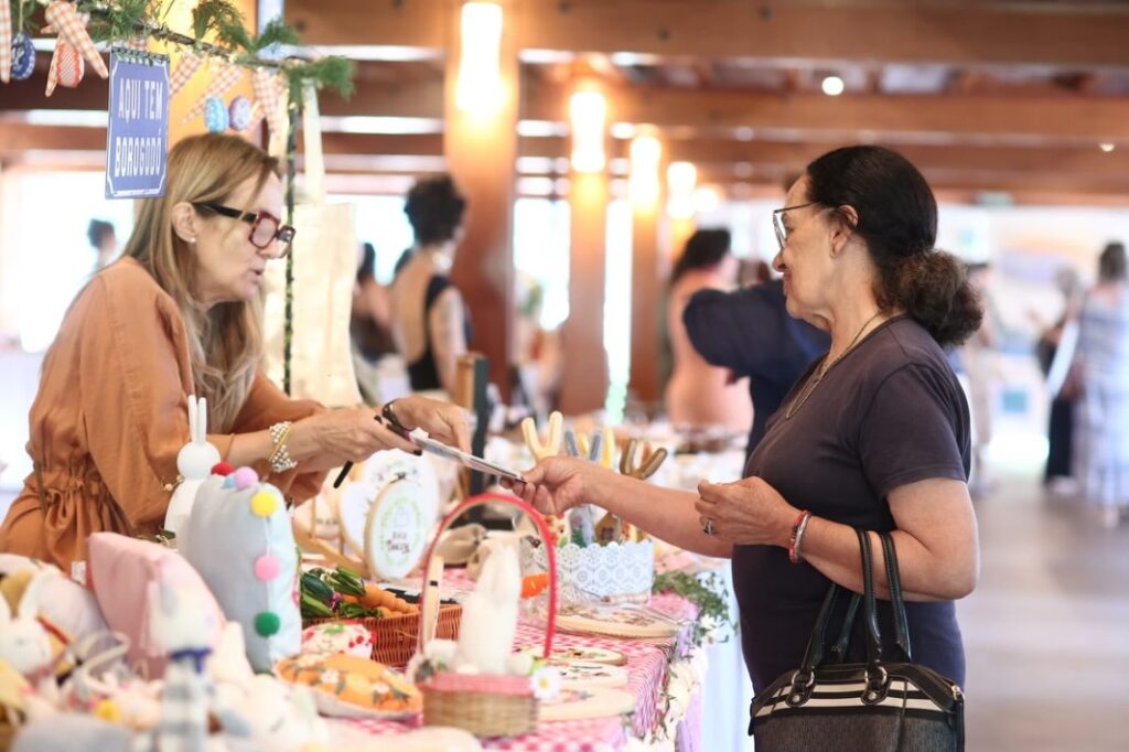 Instagram post from iatebsb. This post is in position 9.