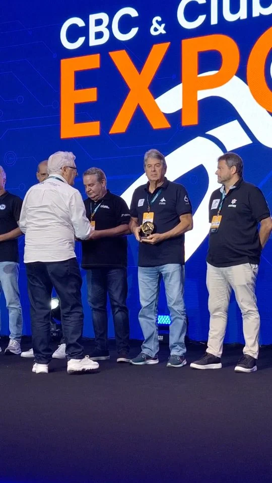 Instagram post from iatebsb. This post is in position 0.