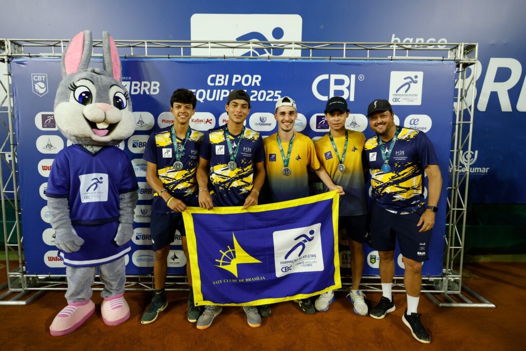 Instagram post from iatebsb. This post is in position 3.