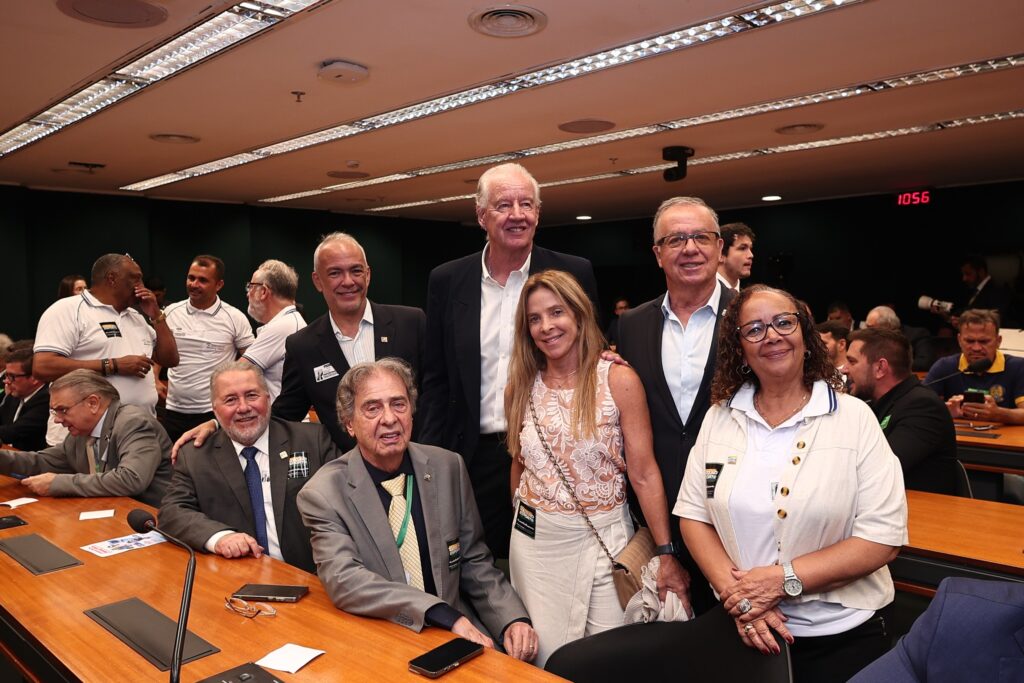 Instagram post from iatebsb. This post is in position 1.