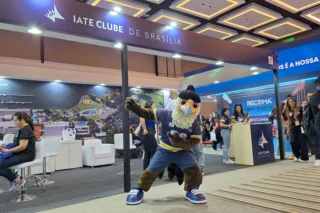 Instagram post from iatebsb. This post is in position 1.