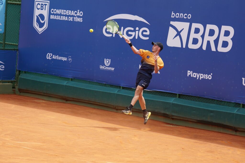 Instagram post from iatebsb. This post is in position 8.