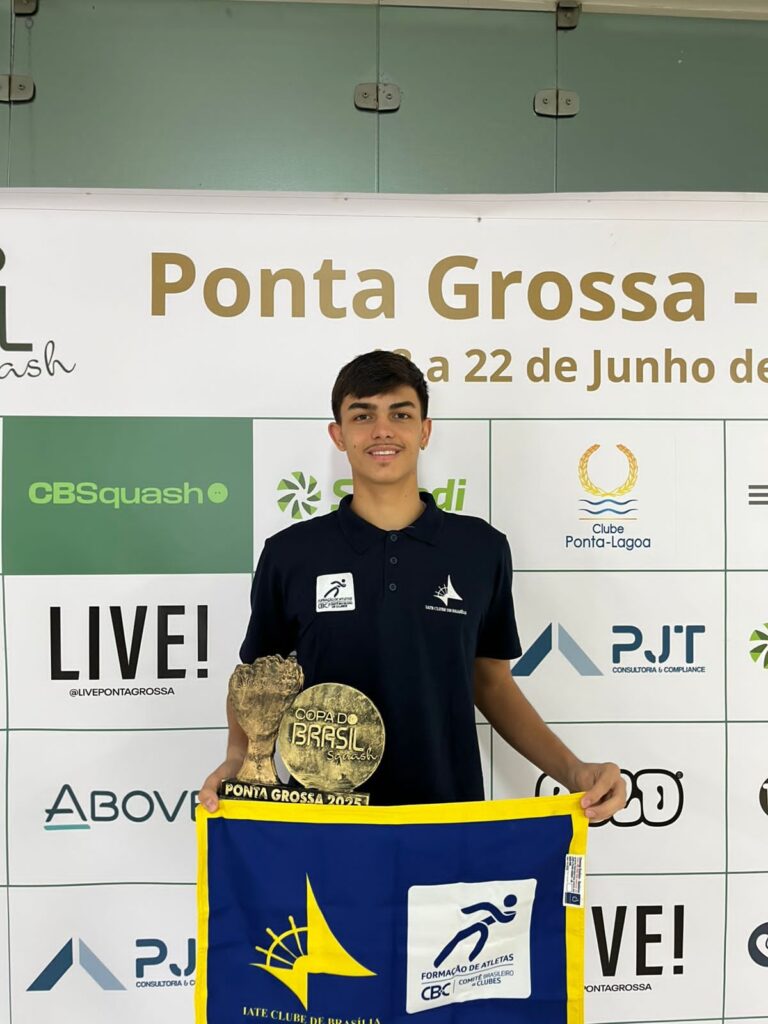 Matheus Frabetti vence Copa do Brasil de Squash
