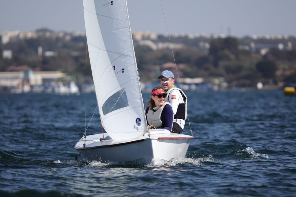 Brasília recebe os masters da vela na Copa Master de Snipe 2025