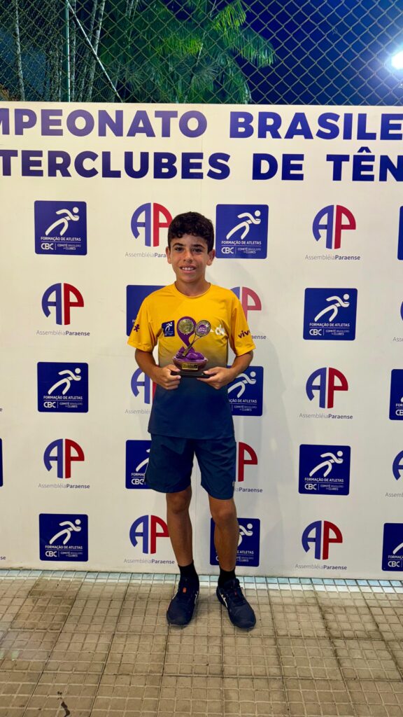 Tenistas participam de campeonato infantojuvenil no Pará