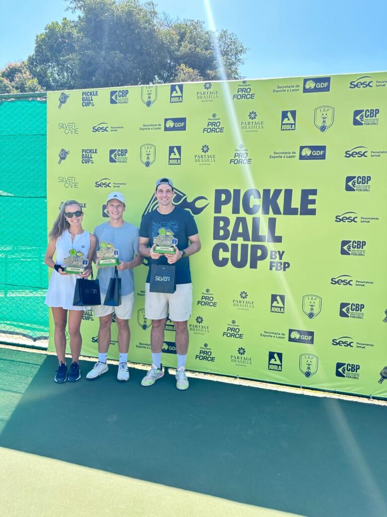 Iatistas participam do 1º torneio da Federação Brasiliense de Pickleball