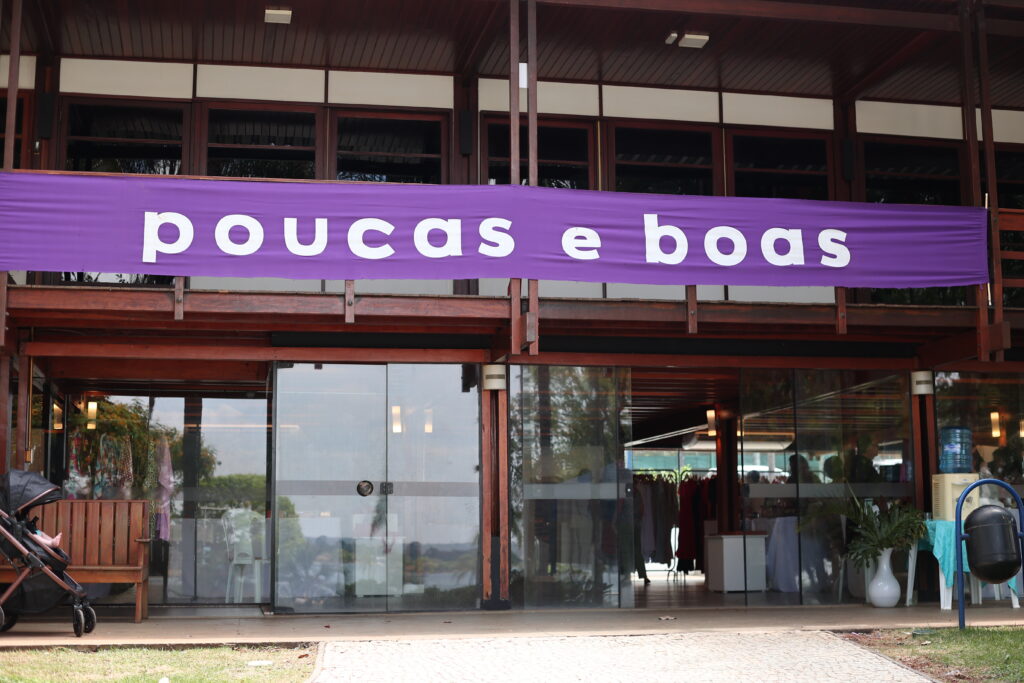 Antiga Sede se enche de criatividade com a exposição “Poucas e Boas Arte e Design”