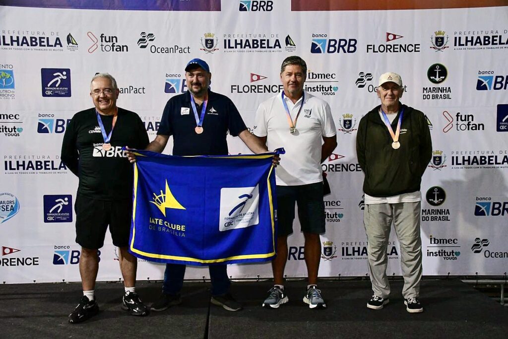 Velejadores do Iate são campeões da Copa Brasil em Ilhabela