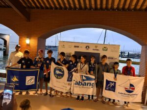 Atletas do Iate participam do Campeonato Aquece de Optimist em Itaparica