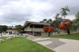 Fechamento temporário do Iate TV