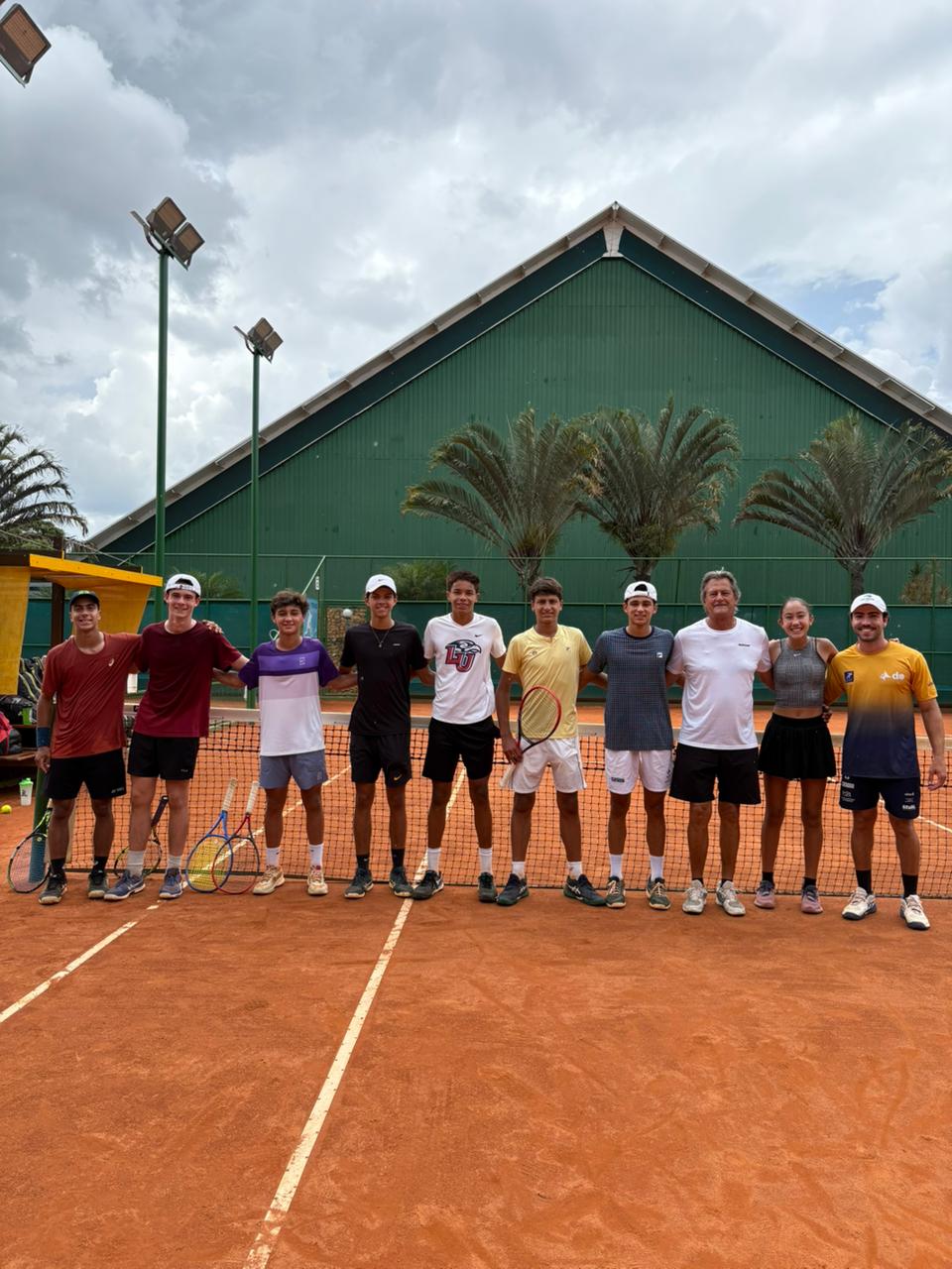 Treinador argentino volta ao Clube para ministrar clínica