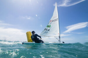Guga Kiessling é campeão de ILCA 7 em Fortaleza