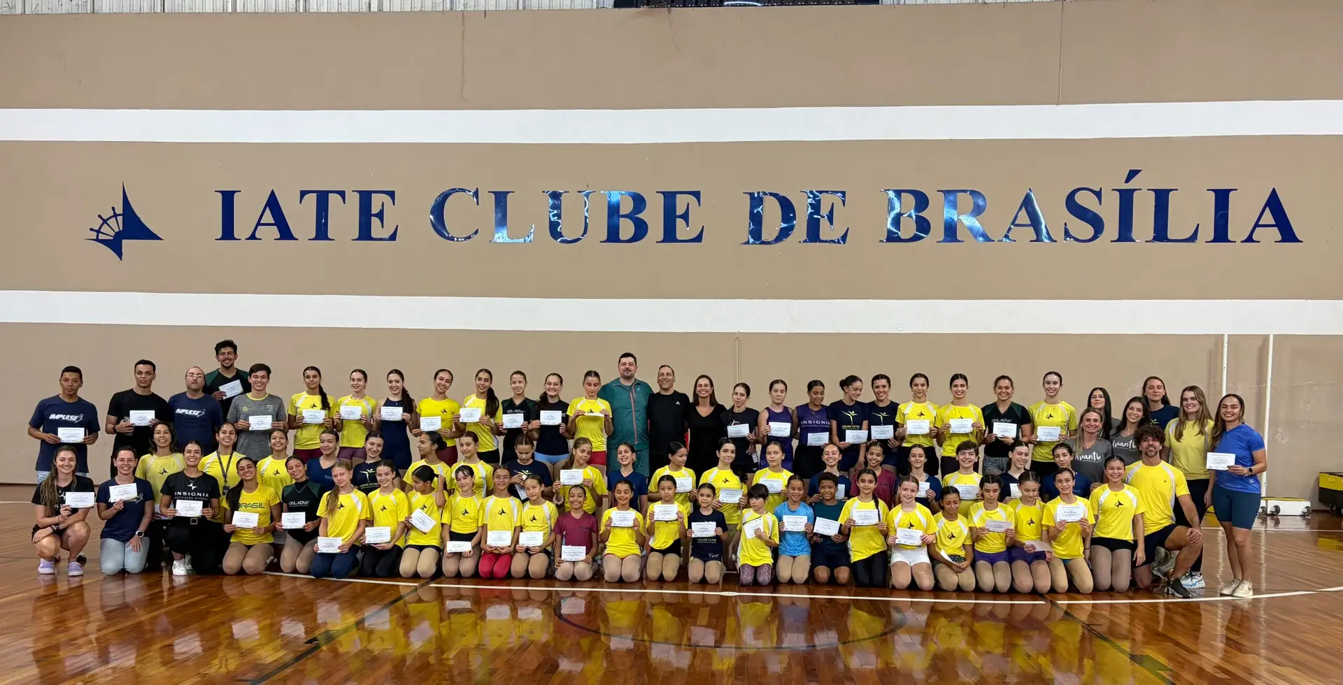 Iate promove curso internacional de patinação