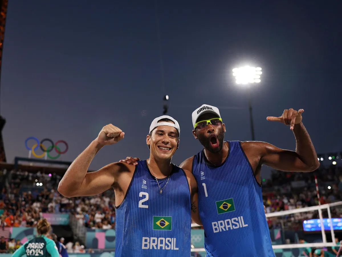 Rumo a Los Angeles 2028: Evandro e Arthur chegam ao time de vôlei de praia do Iate