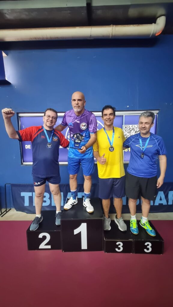 Tênis de mesa conquista duas medalhas no fim de semana