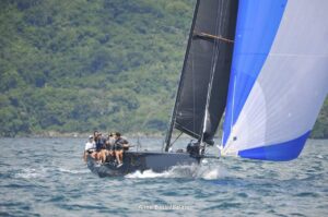 Bruna Patrício participa da 1ª etapa da Copa Mitsubishi em Ilhabela