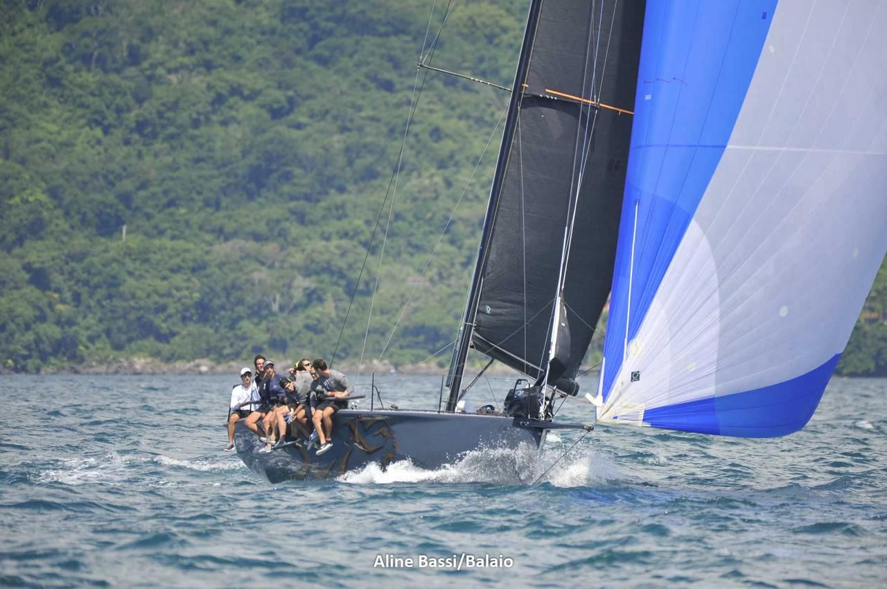 Bruna Patrício participa da 1ª etapa da Copa Mitsubishi em Ilhabela