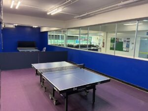 Iate entrega novo espaço do tênis de mesa