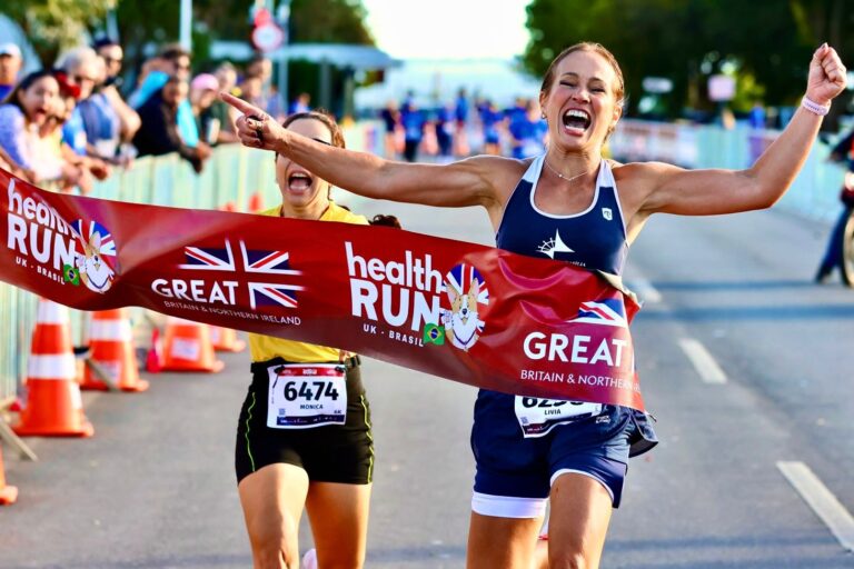 Lívia Viana conquista 3º lugar na Health Run UK