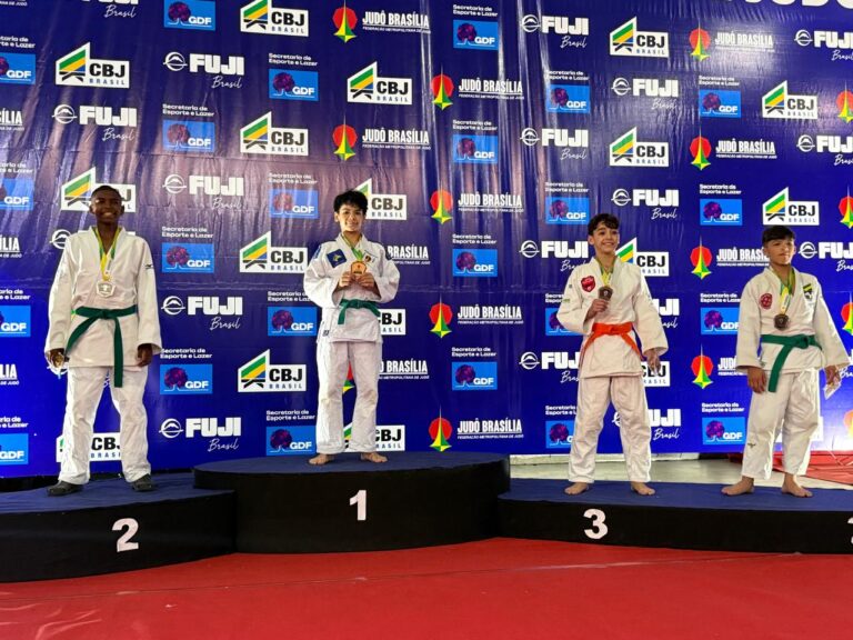 Iate conquista quatro ouros no Campeonato Estadual de Judô em Brasília