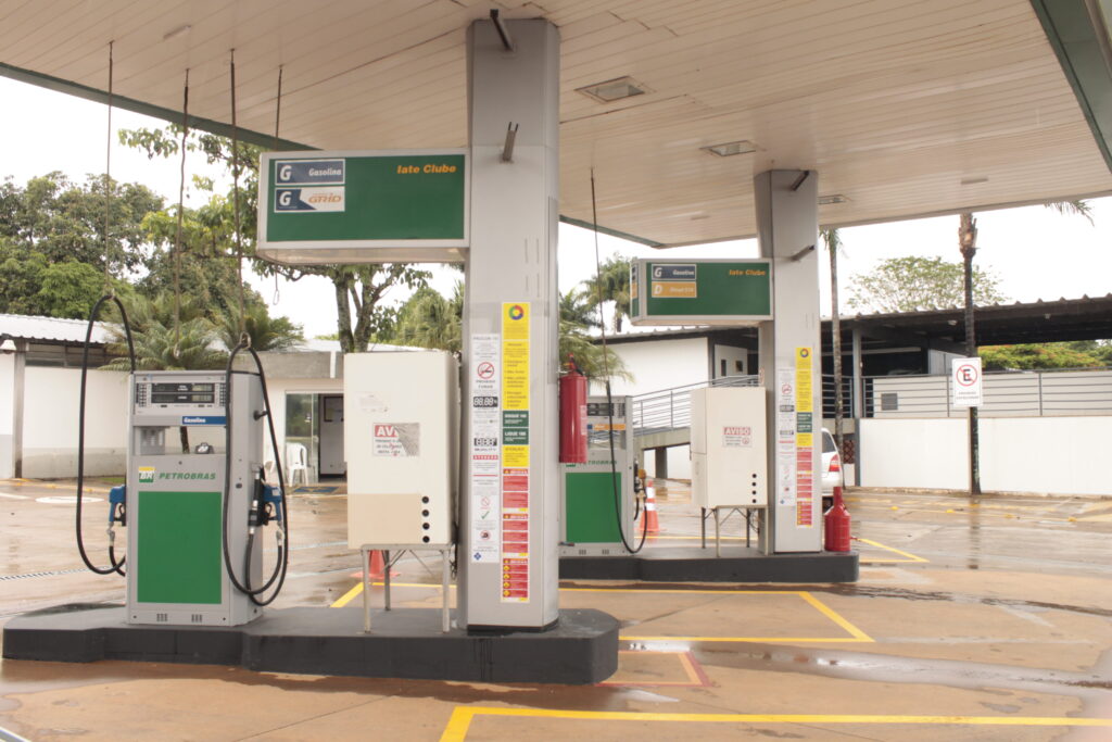 Reinauguração do posto de abastecimento