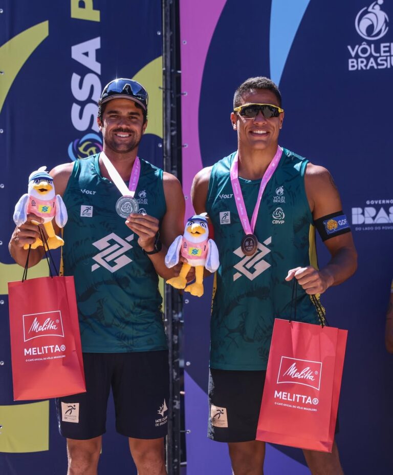 Pódio em casa! Vitor e Felipe conquistam vice-campeonato no Circuito de Vôlei de Praia