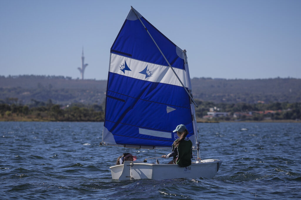 Escola de Vela do Iate abre novas turmas para o segundo semestre