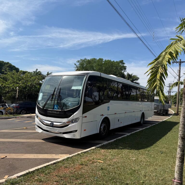Iate investe em novo ônibus de transporte dos colaboradores